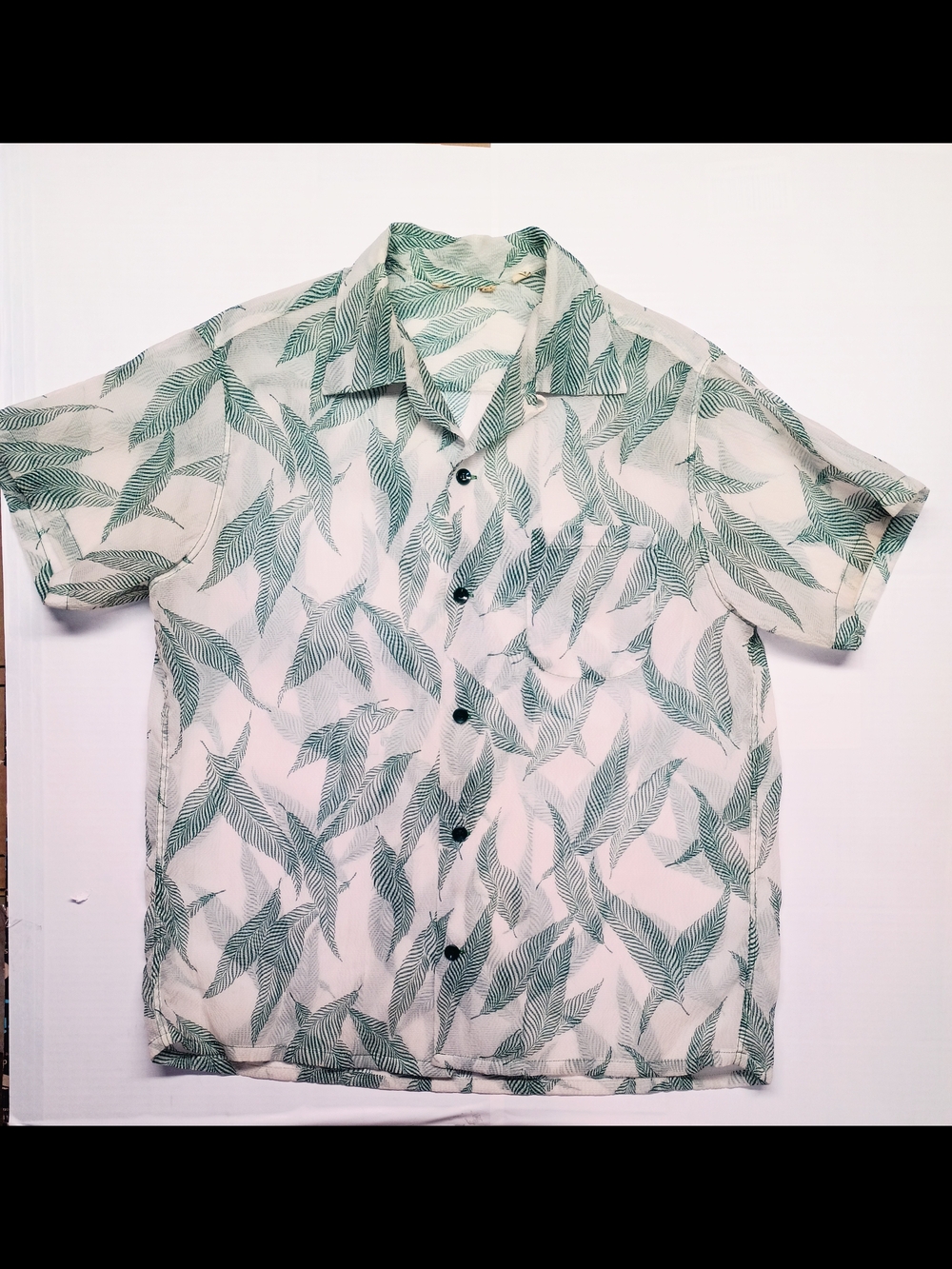 Vintage Sheer Nylon Ruffle Texture Vintage Camp Button-Down Shirt